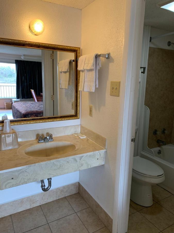 Inn Baton Rouge West Port Allen